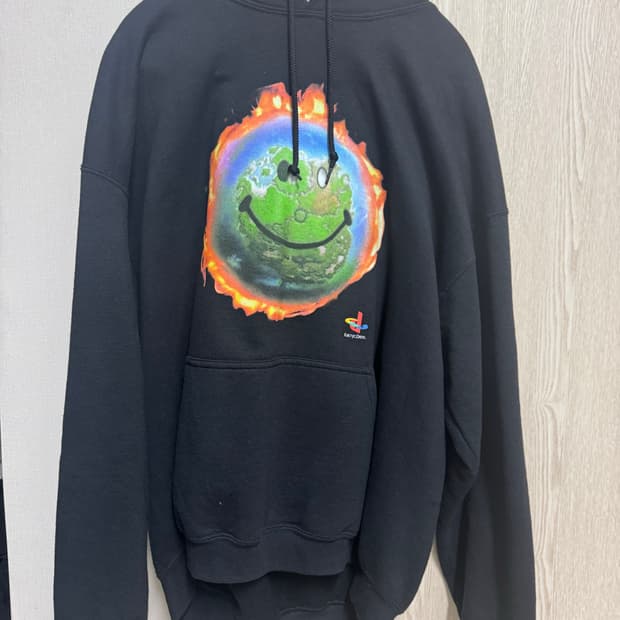 트레비스 스캇 x 플레이스테이션 콜라보 머천 월드 후드티 L