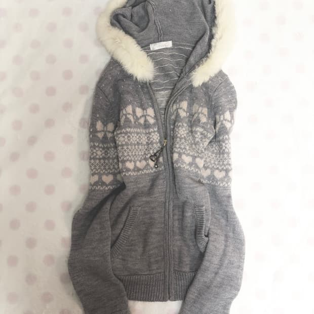 핀터레스트 일본빈티지 딸기우유 리본 퍼 니트 후드집업 히메갸루라떼갸루