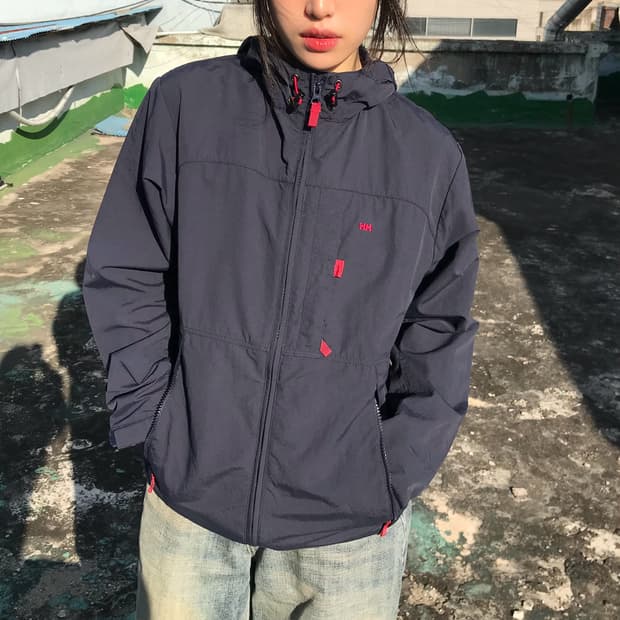 Helly Hansen 네이비 바람막이