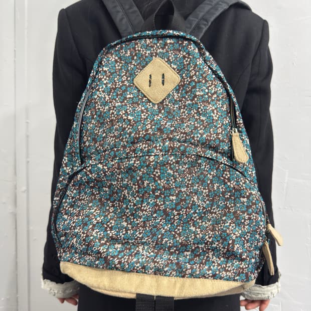 cache cache flower backpack