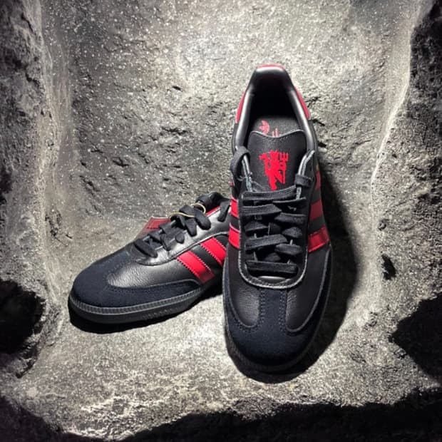 [265] 아디다스 맨유 삼바 jq4041 새상품