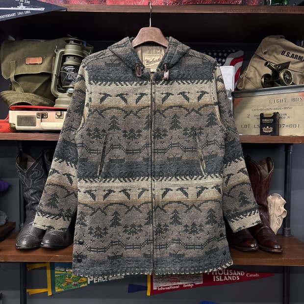 울리치 브랜치 플라잉 구스 패턴 울 블랭킷 후드 니트집업 N366