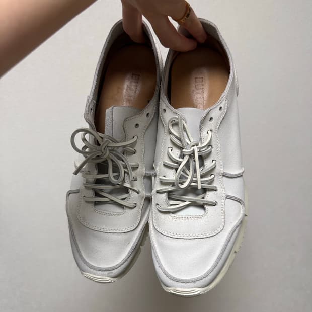 Buttero 카레라 맨 화이트 39.5