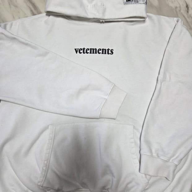 베트멍 바코드 패치 후드티