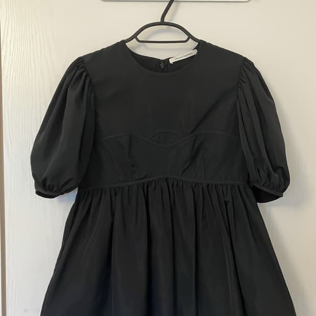 세실리아반센 탑