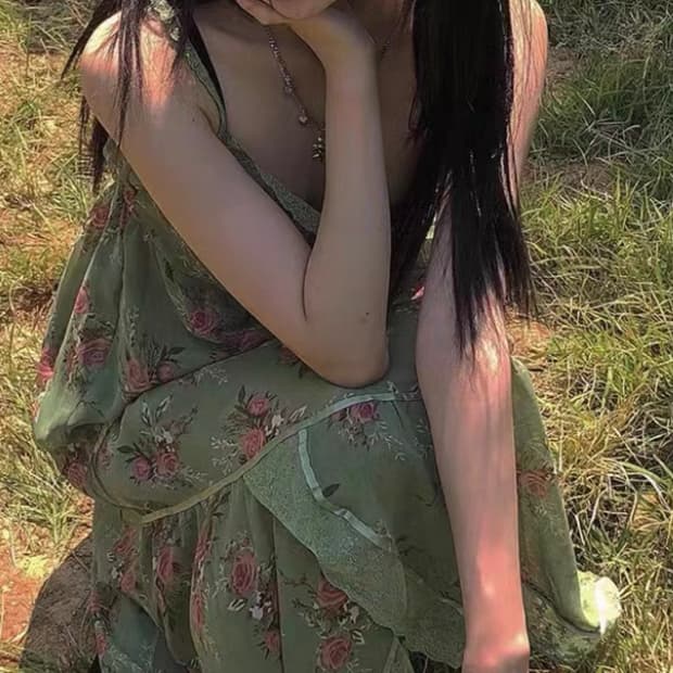 그린 꽃무늬 레이스 롱 원피스