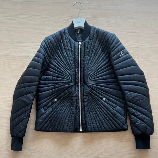 릭오웬스 몽클레르 앵글자켓 2사이즈