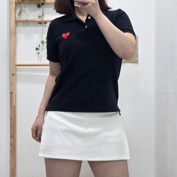 [프립]S/꼼데가르송 플레이 검정 반팔 카라티 레드 와펜