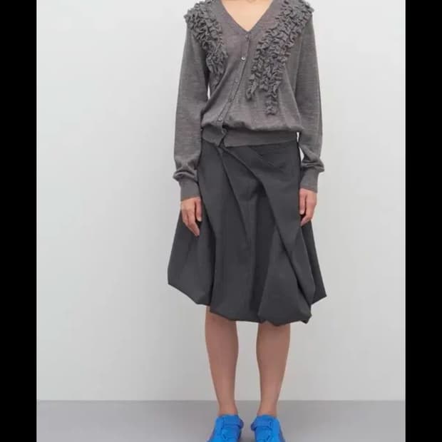 Lcdc frill cardigan 프릴가디건 새제품