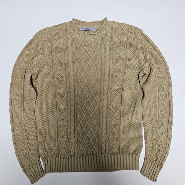 시리즈 케이블 니트