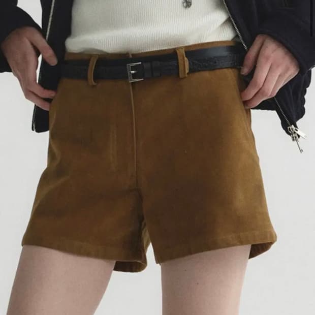 노이어포우먼 스웨이드 쇼트 팬츠(브라운)
