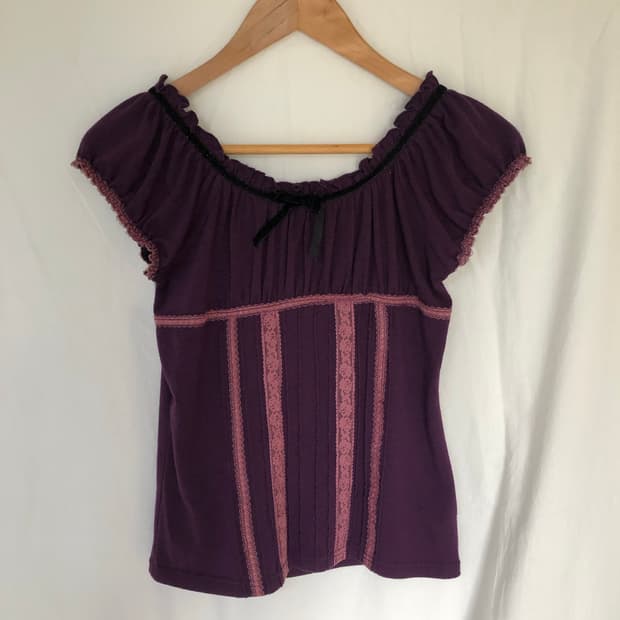 빈티지 퍼플 레이스 리본 퍼프 반팔티