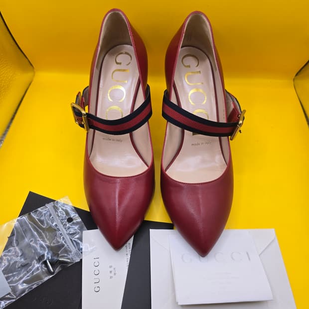 구찌 메리제인 힐 36 (235) / 정품 / 풀박