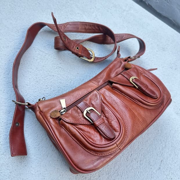 Vintage asile brown shoulder bag
