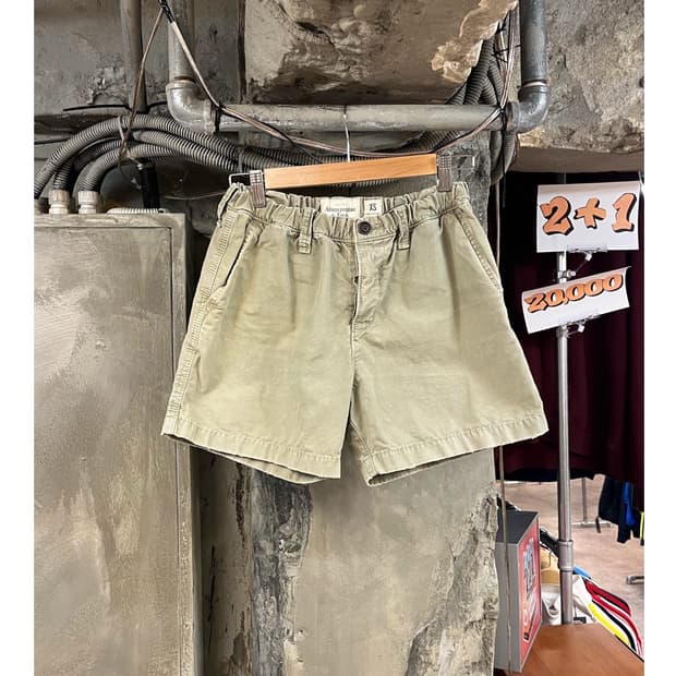 아베크롬비 밴딩 하프 팬츠 카키 XS #csz3510