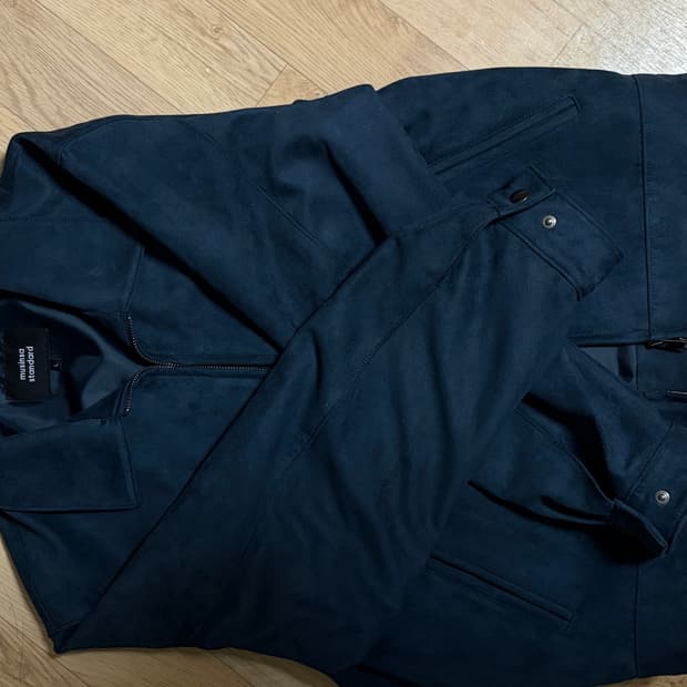 무탠다드 스웨이드 워크자켓 팝니다