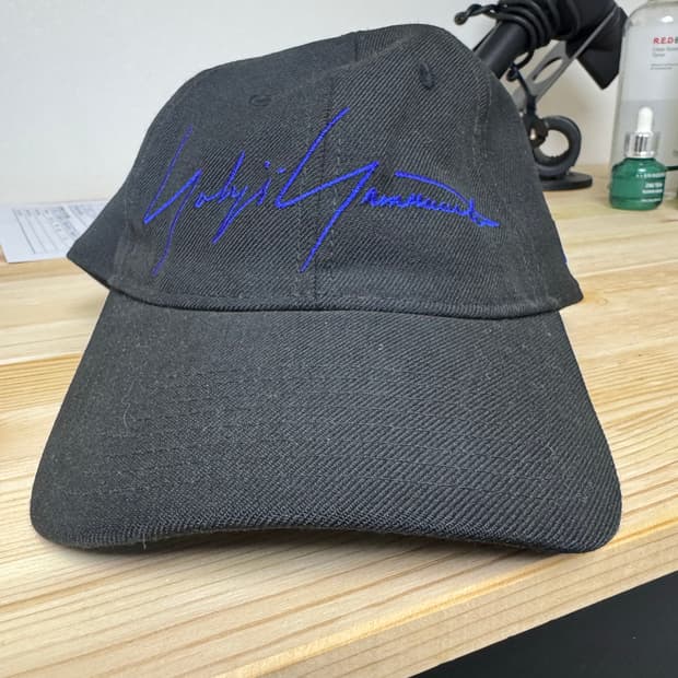 요지 야마모토 뉴에라 볼캡