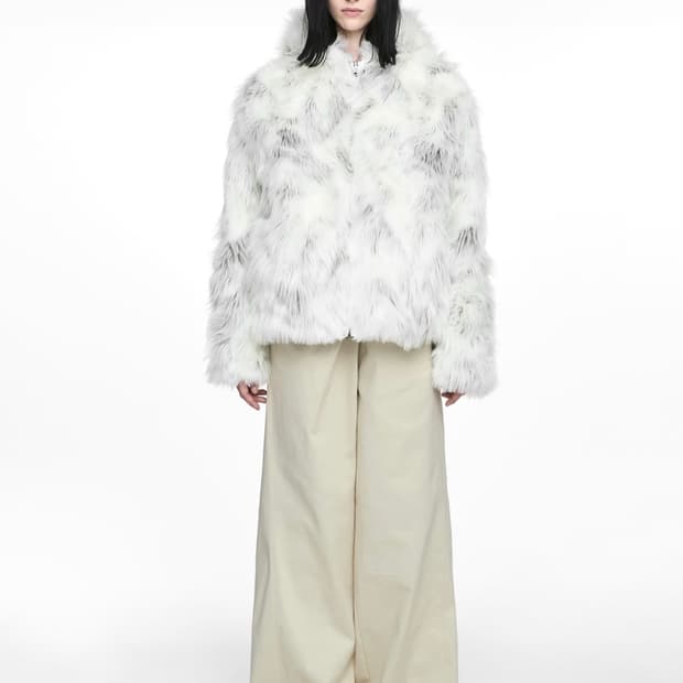 REVERSIBLE HOODIE FAUX FUR JACKET CREAM