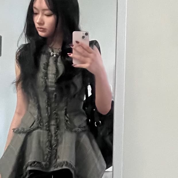 알렉산더맥퀸 체크 프린지 모100 민소매블라우스 55