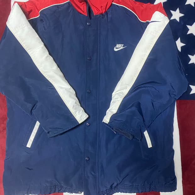 나이키 올드스쿨 레드라벨 패딩자켓