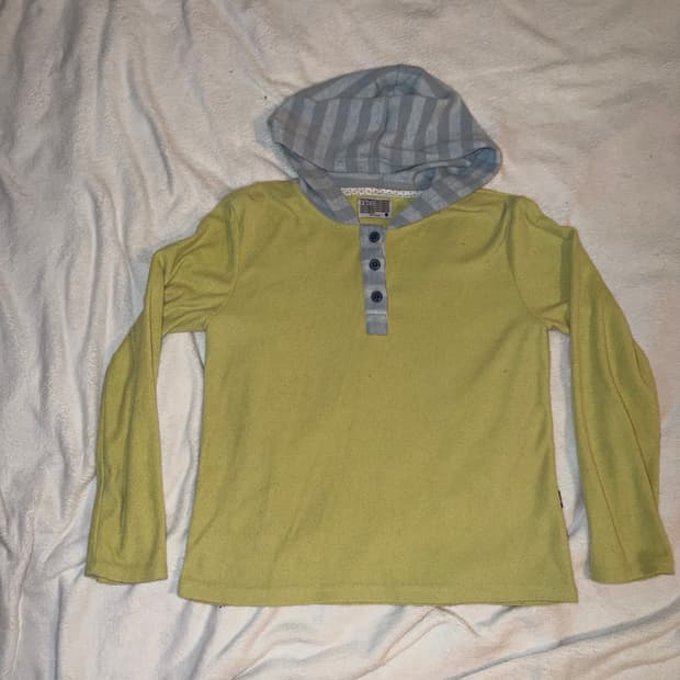 유쓰배쓰 / Hooded Henley Tee /lime