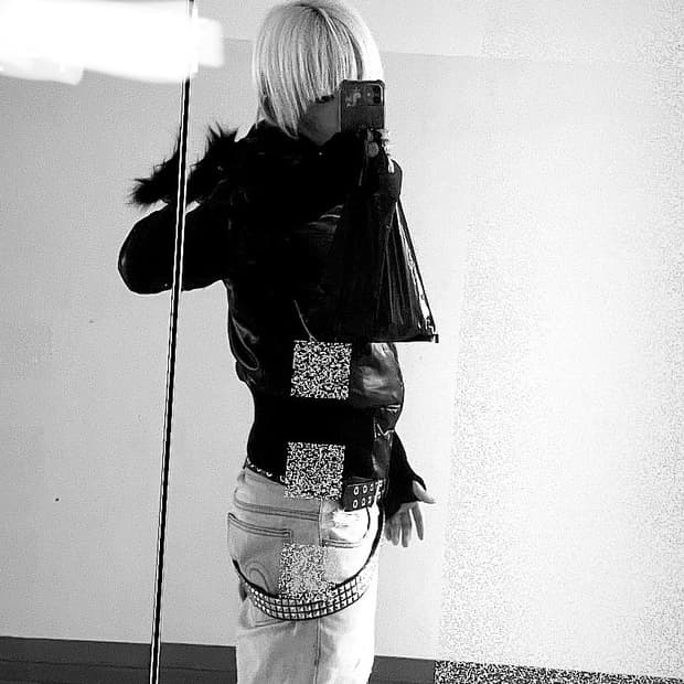 제이디드 런던 블랙 머큐리 푸퍼 자켓