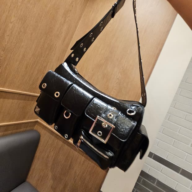 블랙퍼플 포트리스 블랙 숄더백