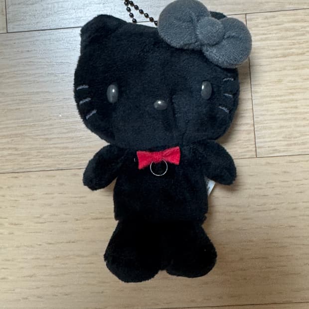 정품 산리오 쿠로미의 장난으로 인형 헬로키티 키링 hello kitty 