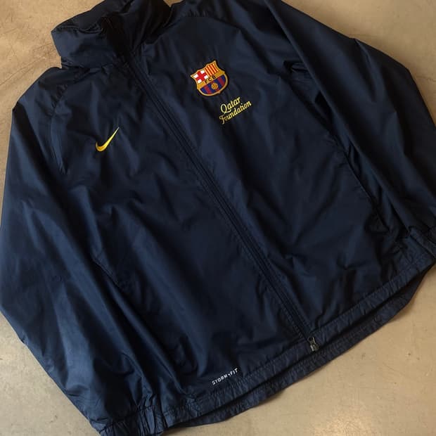 나이키 FC바르셀로나 바람막이 XL
