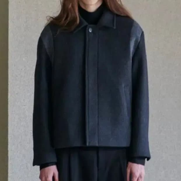 르마드 울 스타디움 미니멀 자켓 차콜 2사이즈