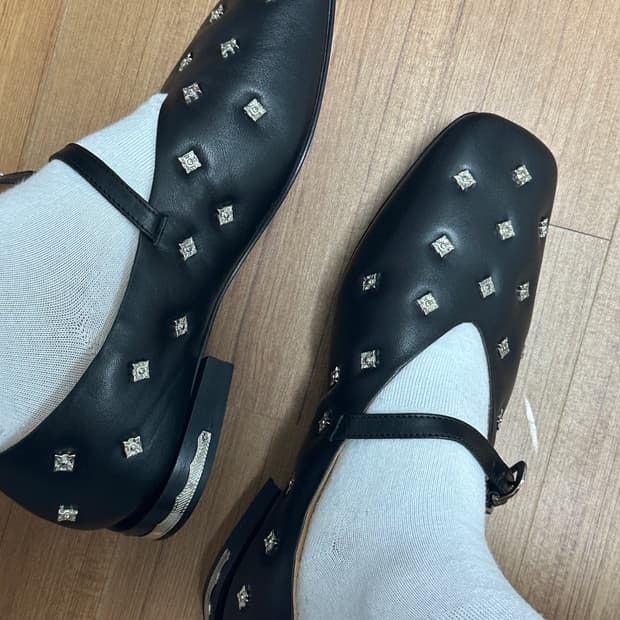 토가 풀라 우먼 소프트 레더 구두 새상품 40사이즈 최저가