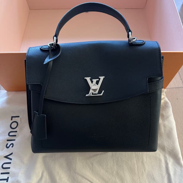 루이비통 락미에버 MM 블랙