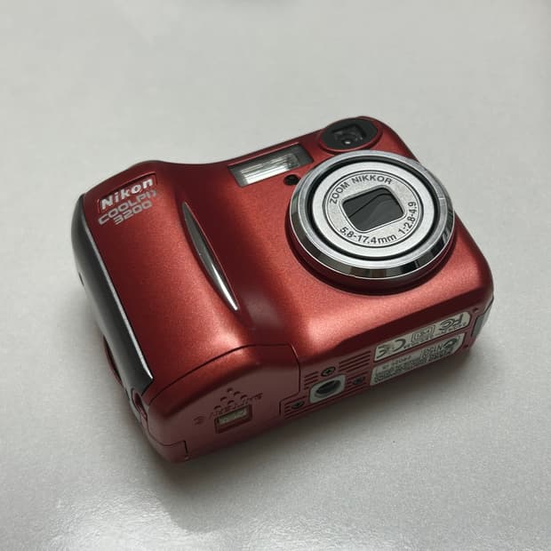 작례O) 니콘 쿨픽스 3200 레드 빈티지 디카