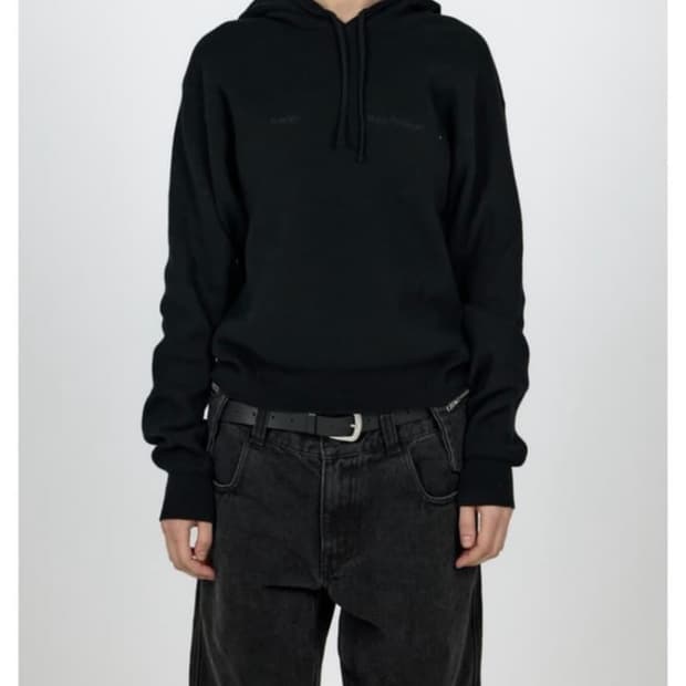 Knit hoodie 1