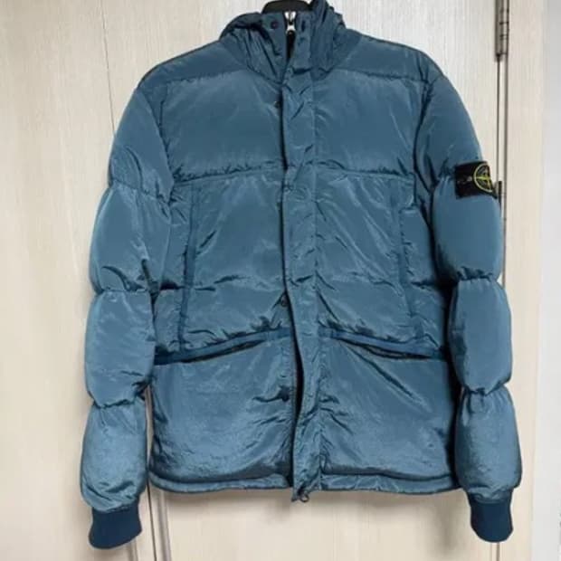 [정품] 스톤아일랜드 한정판 딥블루 다운 패딩 M  