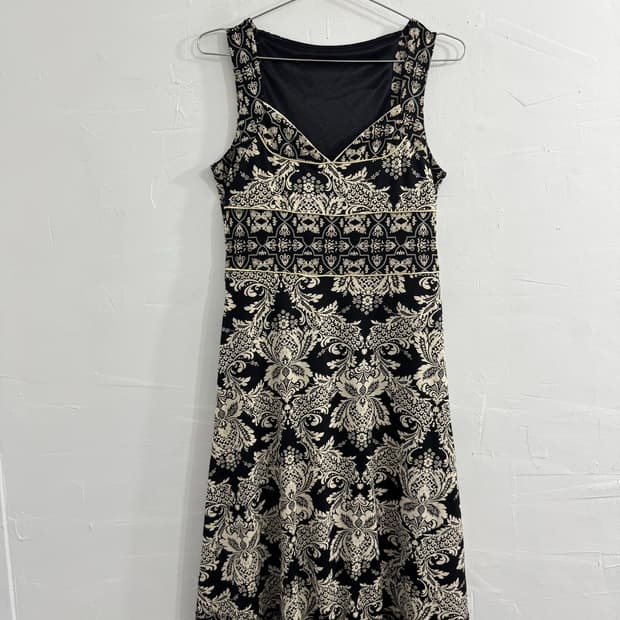 ethnic dress
