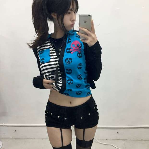 [WASK] 펑크 스컬 투 패턴 슬리브리스