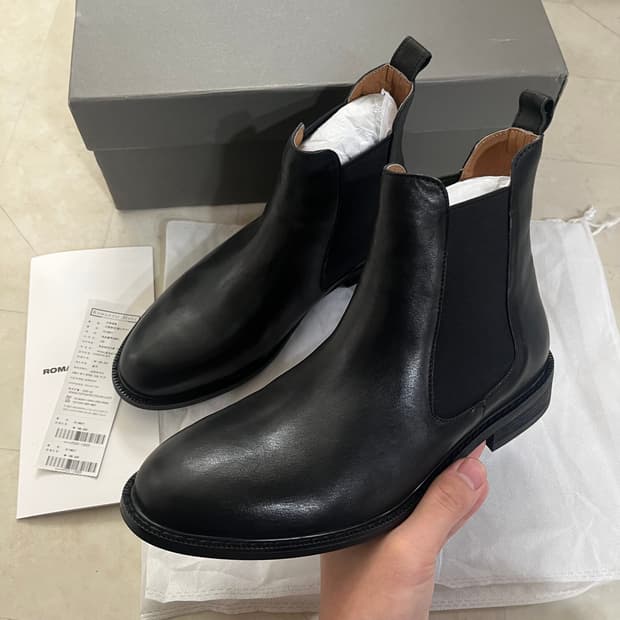 새상품(245) 로맨틱무브 뉴탐페레 첼시부츠 워싱블랙