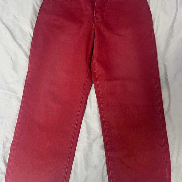 디스이즈네버댓 레귤러진 레드 m