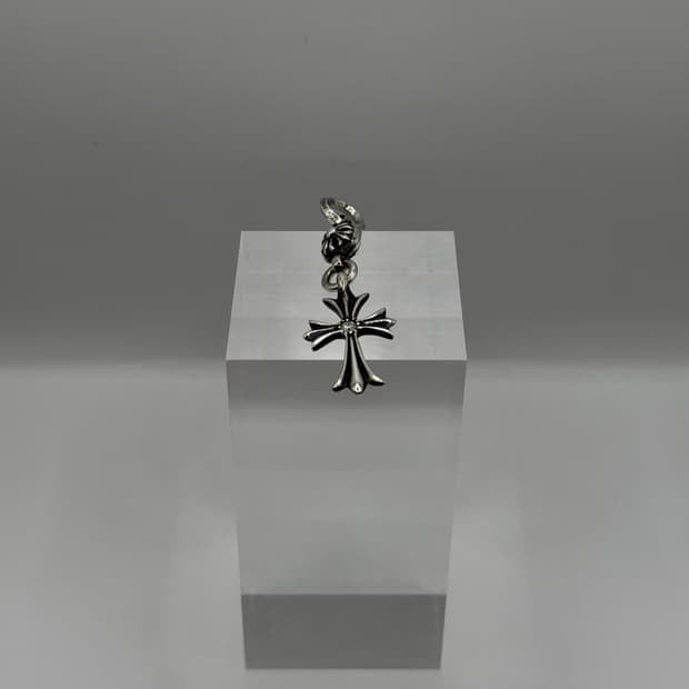 크롬하츠 목걸이 판매합니다. [ 원볼 타이니 크로스 1P 다이아 ]