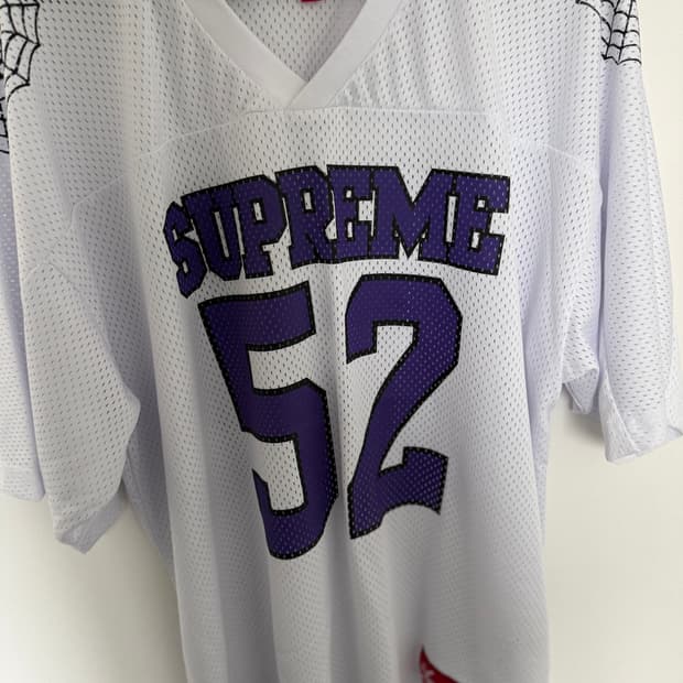 슈프림 스파이더웹 풋볼 저지 화이트 - 24SS