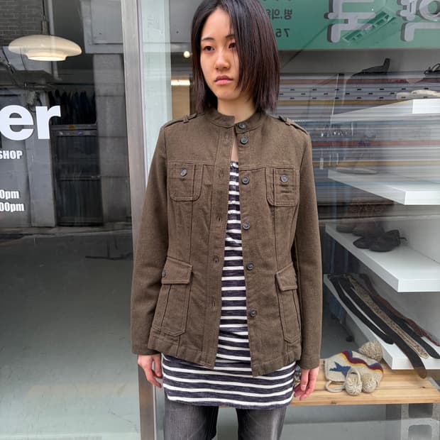 Sisley 스탠드카라 밀리터리 자켓