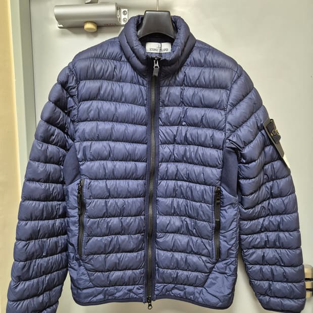 스톤아일랜드 / 크링클랩스 경량패딩 / 네이비 S (95)정품