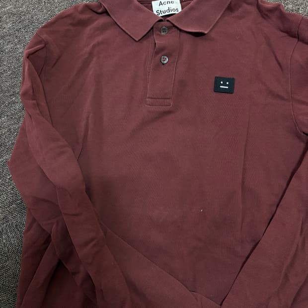 아크네스튜디오 카라티