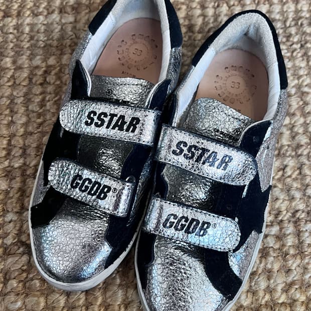 골든구스 키즈 슈퍼스타 메탈실버
