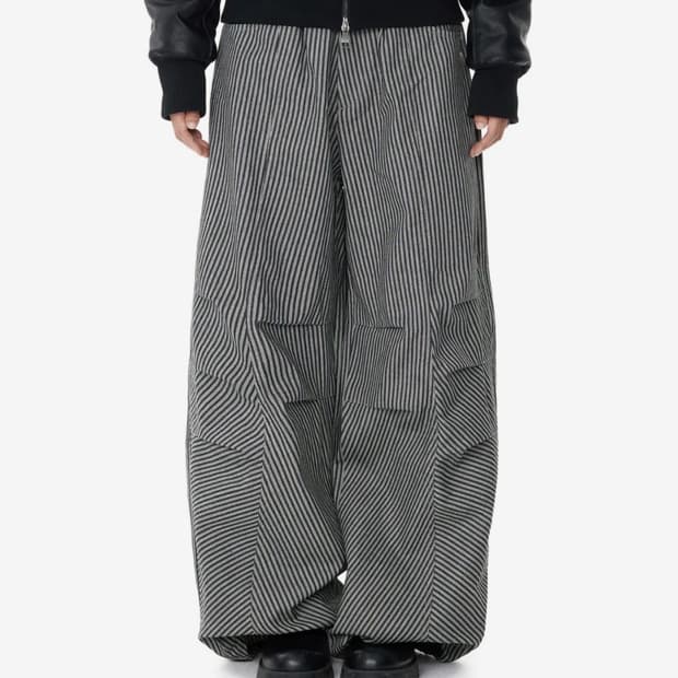 아캄 Knee Pin-tuck Stripe Denim Pants(2)