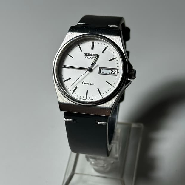 SEIKO quartz chronos
