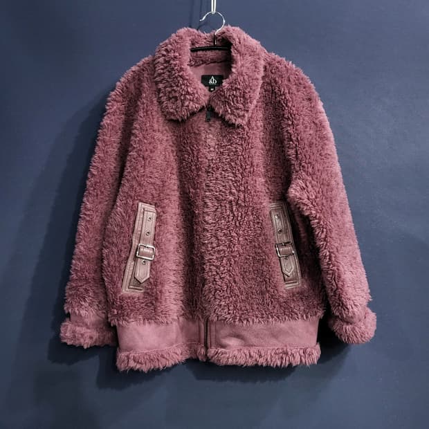 아뜰리에 양모 무스탕 오버핏