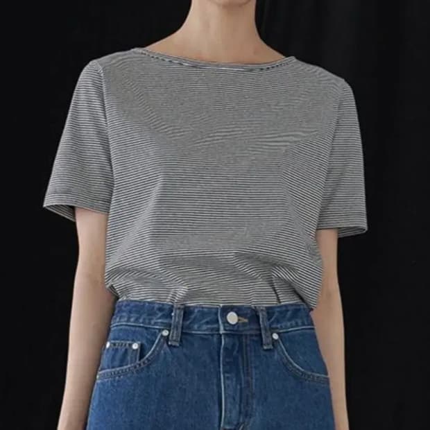 블루브릭 반팔 스트라이프티