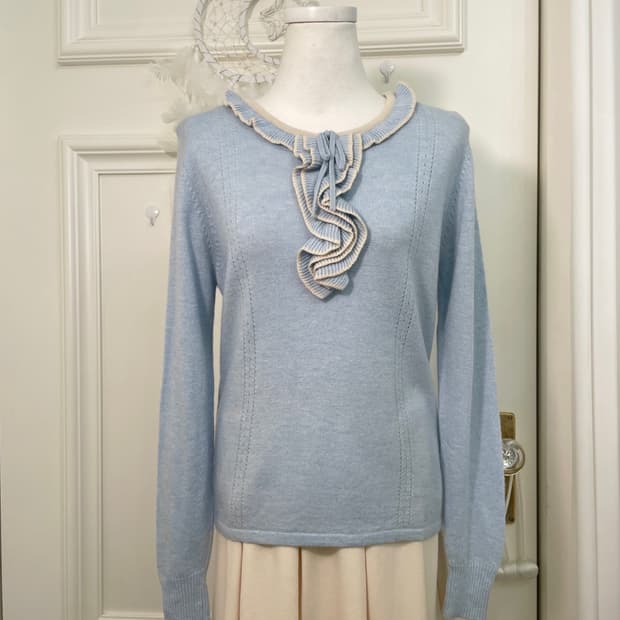 sky-blue melange ruffle ivory point knit
